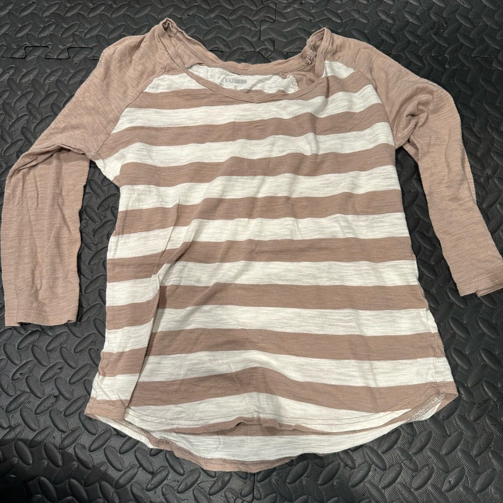 *EUC*Sz M* Express* Top